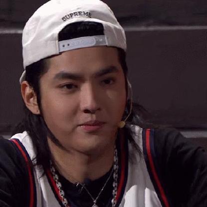 吴亦凡事件娱乐圈吃瓜,吴亦凡事件引发全民吃瓜热潮